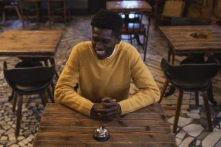 Speed dating dans une pluie damour de calins et de bisous…