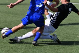 Laffreuse blessure dun joueur iranien son tibia plie a 90 degrés
