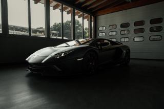 Le garage de luxe de Cristiano Ronaldo : plus de 4 millions d'euros