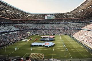 BeoutQ et le football : la condamnation internationale d'une piraterie sportive